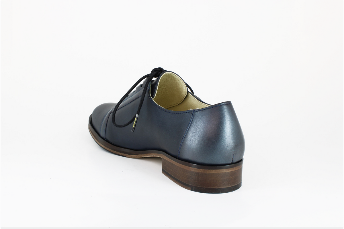 JAMES HODUR